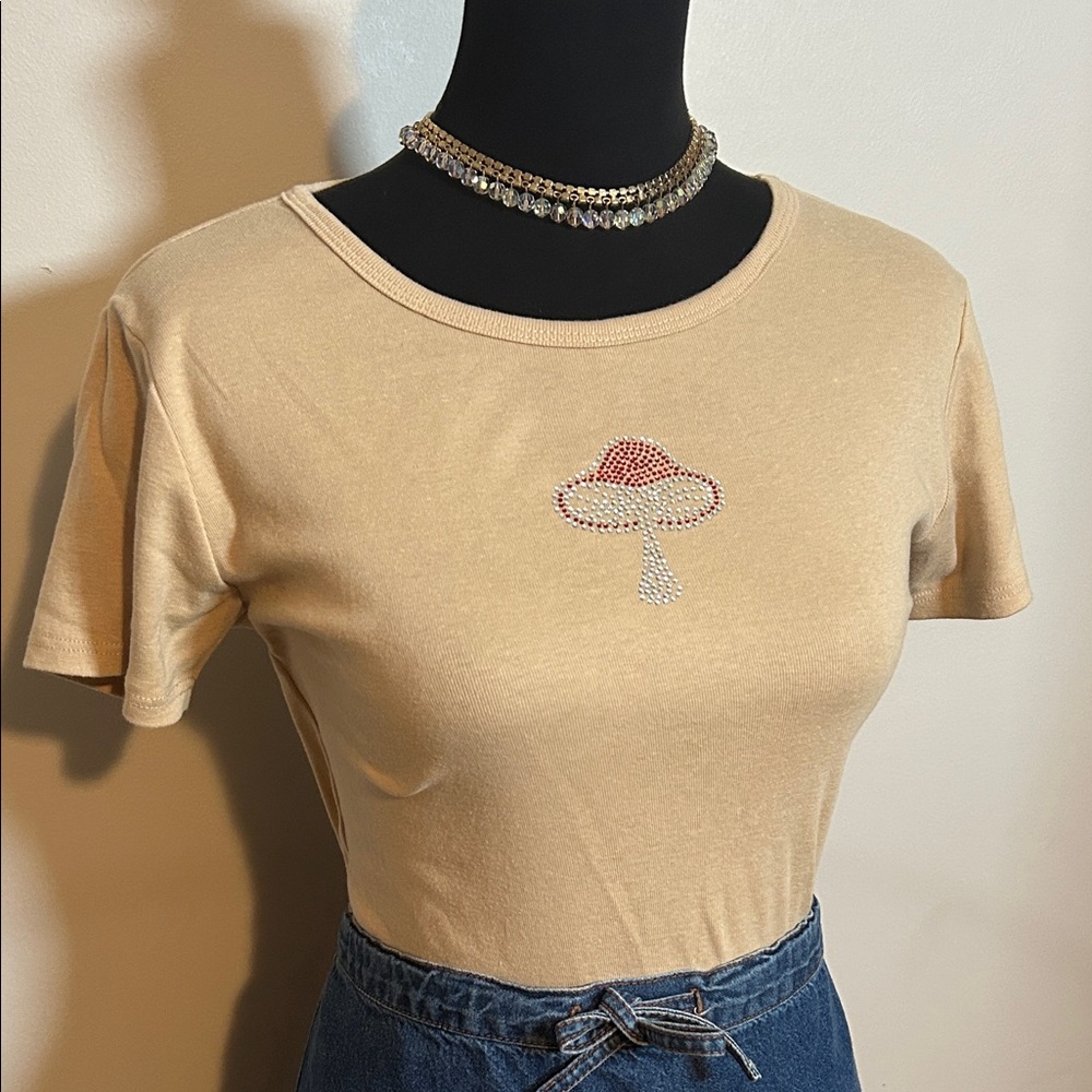 Fifth Sun Tan Graphic Short Sleeve Tee